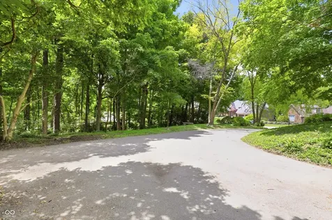 8131 Bounty Court Indianapolis IN 46236
