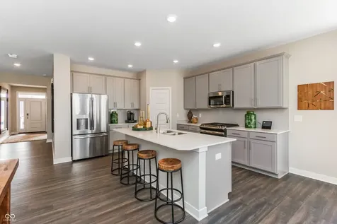 9347 Devonshire Way Mccordsville IN 46055