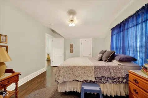 1819 Hst W 10th Street Anderson IN 46016