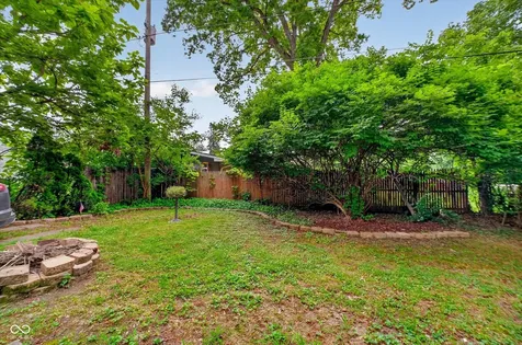 1819 Hst W 10th Street Anderson IN 46016