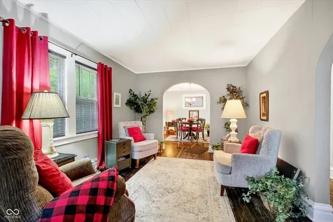 1819 Hst W 10th Street Anderson IN 46016