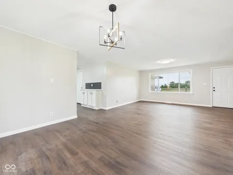 3180 S 200 E Anderson IN 46017