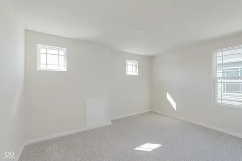3346 Churchill Lane Whitestown IN 46075