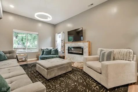 1629 Ringgold Avenue Indianapolis IN 46203