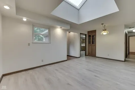 703 Hillcrest Drive Greenwood IN 46142