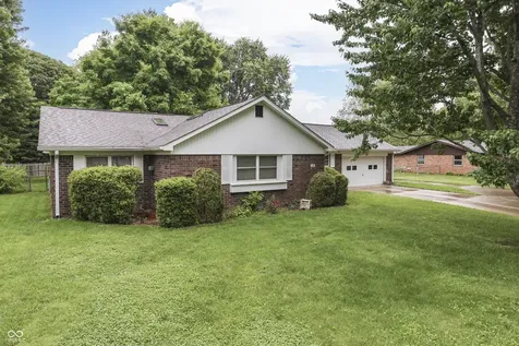 703 Hillcrest Drive Greenwood IN 46142