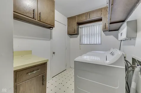 703 Hillcrest Drive Greenwood IN 46142