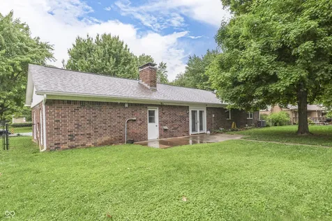 703 Hillcrest Drive Greenwood IN 46142