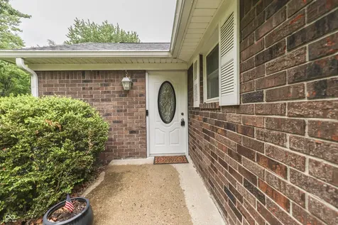 703 Hillcrest Drive Greenwood IN 46142