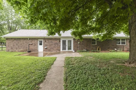 703 Hillcrest Drive Greenwood IN 46142