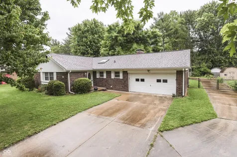 703 Hillcrest Drive Greenwood IN 46142