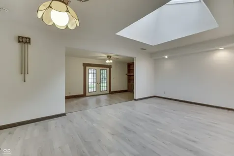 703 Hillcrest Drive Greenwood IN 46142