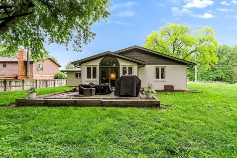 734 N Peterman Road Greenwood IN 46142