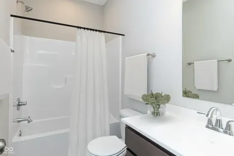 3724 River Jordan Circle Westfield IN 46074