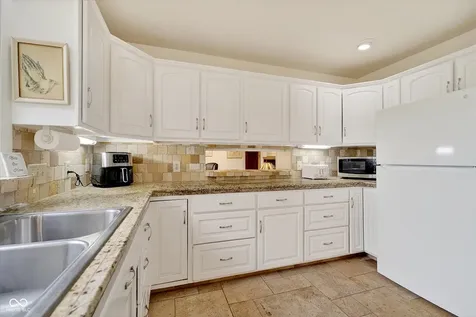 1711 Mulberry Circle Noblesville IN 46062