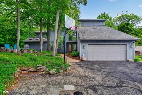 1711 Mulberry Circle Noblesville IN 46062