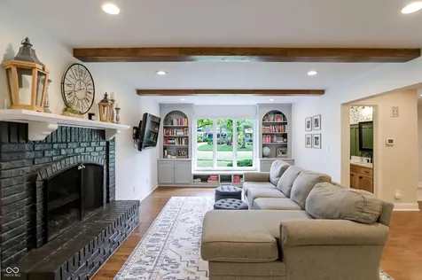 7614 Silverpine Court Indianapolis IN 46250