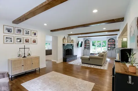 7614 Silverpine Court Indianapolis IN 46250