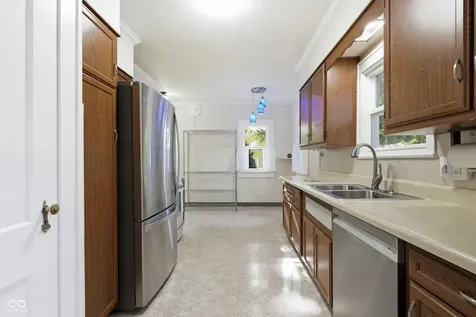 5531 Carrollton Avenue Indianapolis IN 46220