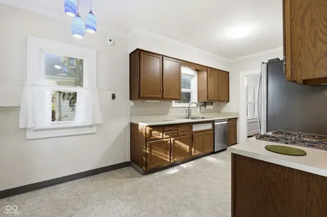 5531 Carrollton Avenue Indianapolis IN 46220