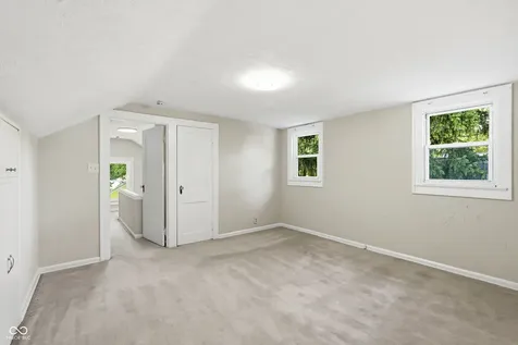 5531 Carrollton Avenue Indianapolis IN 46220