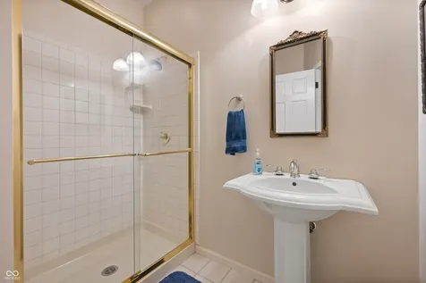 9838 Gulfstream Court Fishers IN 46037