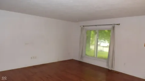 3242 Cherry Lake Road Indianapolis IN 46235