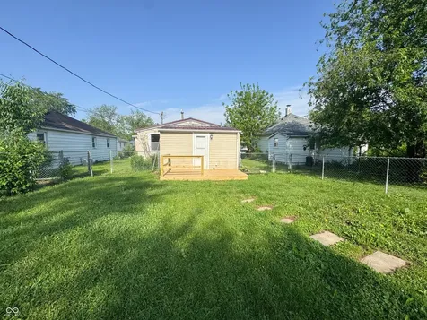 318 Louise Avenue Crawfordsville IN 47933