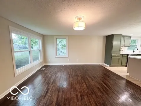 318 Louise Avenue Crawfordsville IN 47933