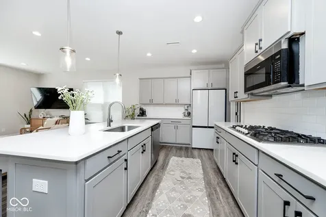 14269 James Dean Drive Carmel IN 46033