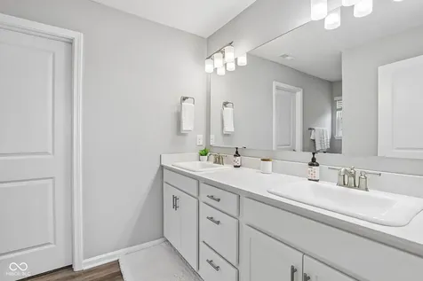 2739 Maricopa Boulevard Whitestown IN 46075