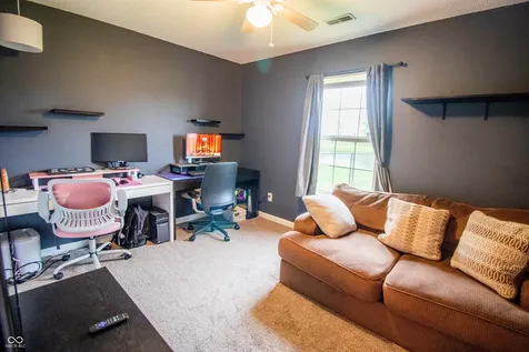 1527 Egret Lane Greenwood IN 46143