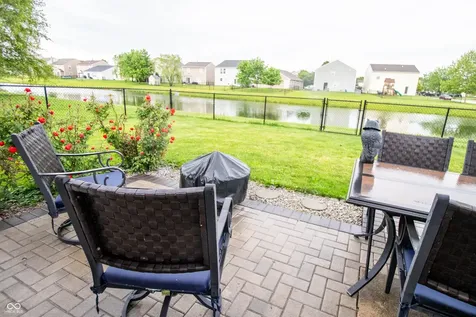 1527 Egret Lane Greenwood IN 46143