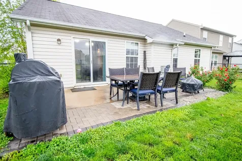 1527 Egret Lane Greenwood IN 46143