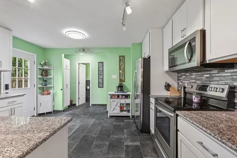 1179 N Aberdeen Drive Franklin IN 46131