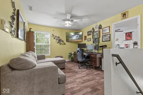 1179 N Aberdeen Drive Franklin IN 46131