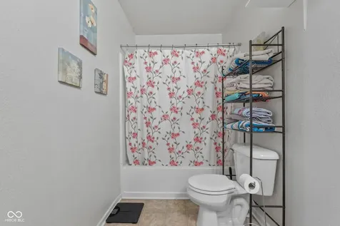 1179 N Aberdeen Drive Franklin IN 46131