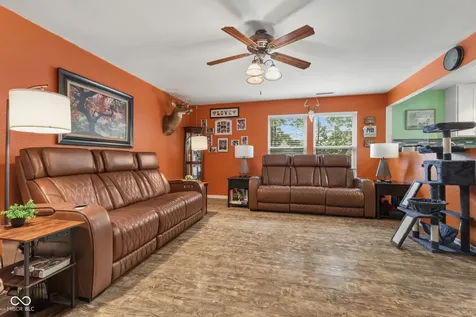 1179 N Aberdeen Drive Franklin IN 46131