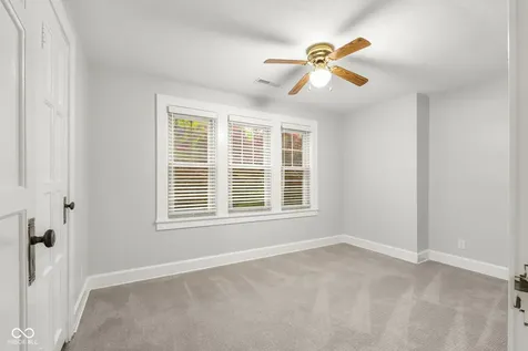 2316 Lafayette Avenue Columbus IN 47201