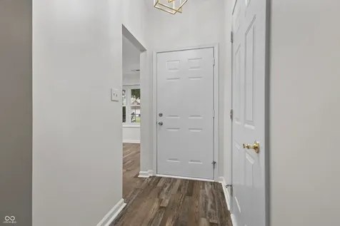 1943 Acorn Drive Franklin IN 46131