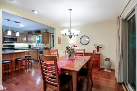 4480 E Wembley Lane Columbus IN 47201
