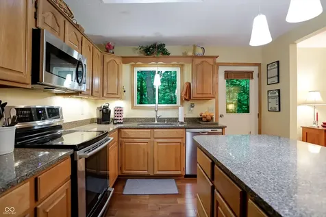 4480 E Wembley Lane Columbus IN 47201