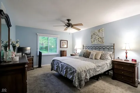 4480 E Wembley Lane Columbus IN 47201