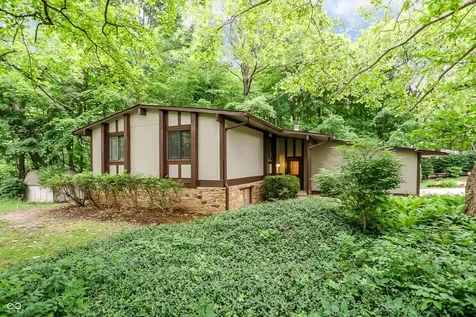 4480 E Wembley Lane Columbus IN 47201