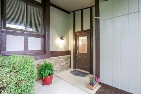 4480 E Wembley Lane Columbus IN 47201