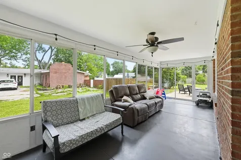13263 Chevy Chase Drive Fishers IN 46038