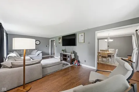 13263 Chevy Chase Drive Fishers IN 46038