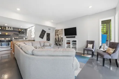 8309 Reef Court Indianapolis IN 46236