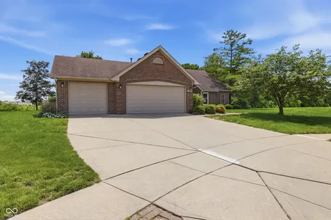 7429 Copperwood Drive Indianapolis IN 46217