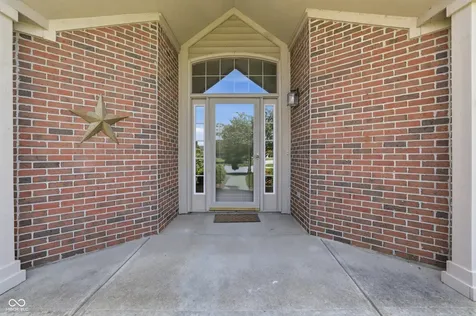 7429 Copperwood Drive Indianapolis IN 46217